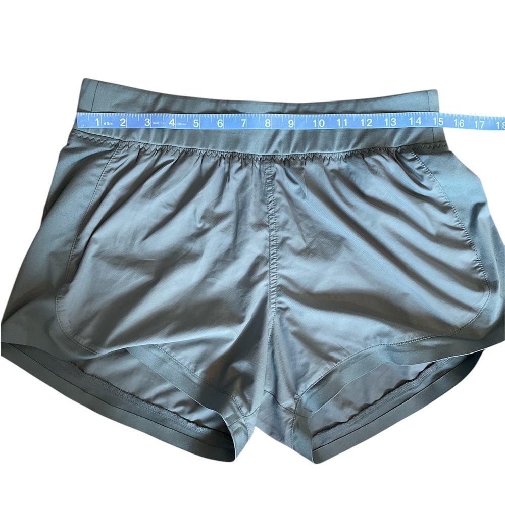 Athleta Shorts - Picture 4 of 5